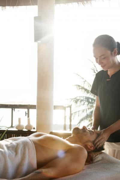 Is It Really A Good Time To Pamper Yourself With Luxury Weekend Breaks?
