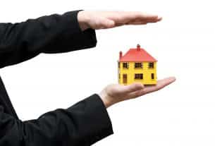 Using Insurance Brokers to Save Money
